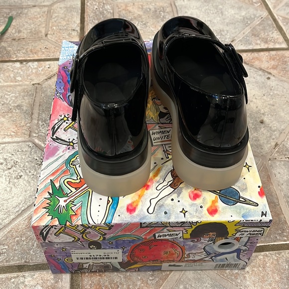 Jeffrey Campbell Brevet Patent Mary Janes - Picture 3 of 5